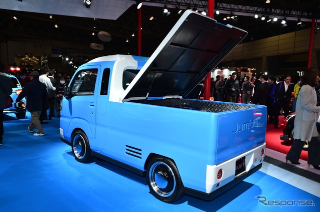 ダイハツ・ハイゼットトラック・ジャンボアクティブ(東京オートサロン2018)