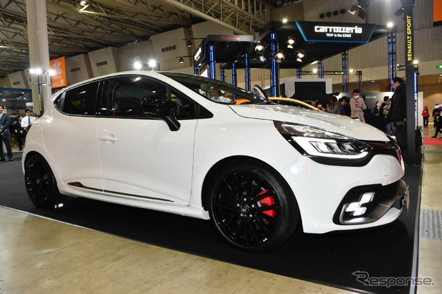 ルノー・ルーテシア・ルノースポール・トロフィー(東京オートサロン2018)