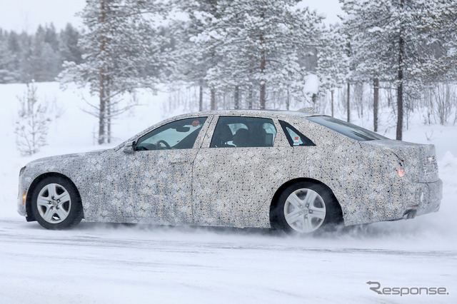 キャデラック CT6 改良新型スクープ写真