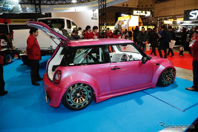 日本自動車大学校NATSスタイリッシュスタンス(東京オートサロン2018)