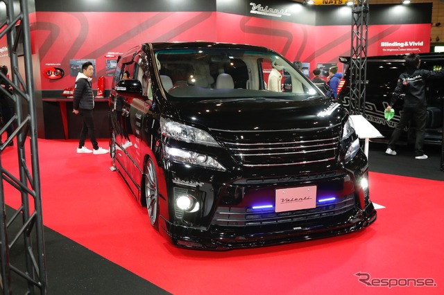 バレンティ『20系 ヴェルファイア』(東京オートサロン2018)