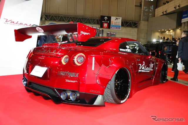 バレンティ『GT-R』(東京オートサロン2018)