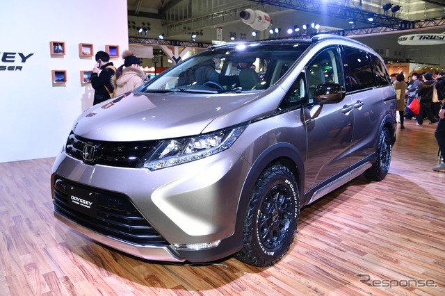 ホンダアクセス・オデッセイ・クロスクルーザー(東京オートサロン2018)