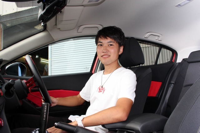 car audio newcomer! U-23 マツダ アクセラ(オーナー:西川拓実さん) by Warps 後編