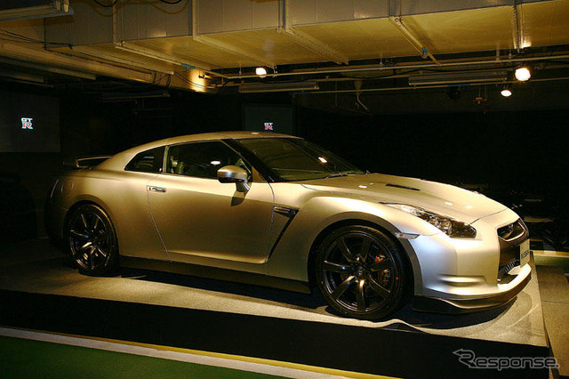 【日産 GT-R 発表】誰でも、どこでも、どんな時でも最高のスーパーカー