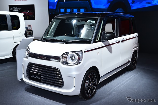 ダイハツ・ムーヴキャンバス・プレミアムバージョン(東京オートサロン2018)