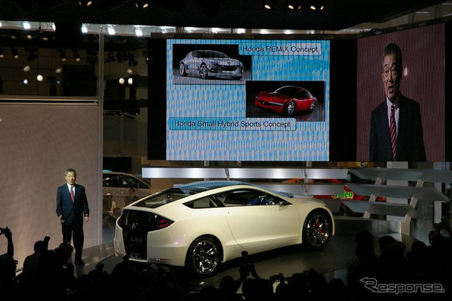 【東京モーターショー07】ホンダ福井社長、CR-Z の商品化を宣言
