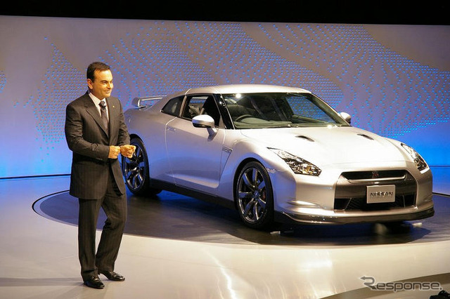 【東京モーターショー07】日産ゴーン社長、GT-R は情熱の証