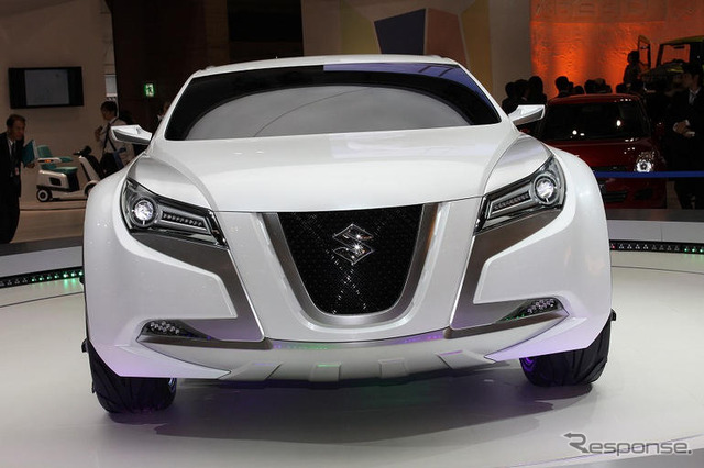 【東京モーターショー07】写真蔵…こんどはSUVテイスト、スズキ Kizashi2