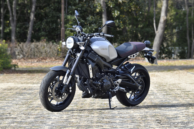 ヤマハ XSR900