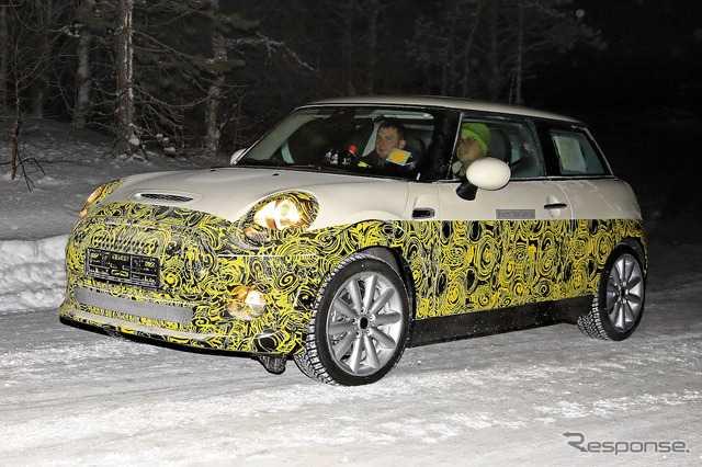 MINI E(仮称)に設定される「S」モデルのプロトタイプ スクープ写真