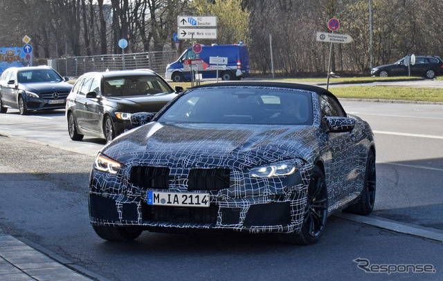 BMW M8カブリオレ スクープ写真