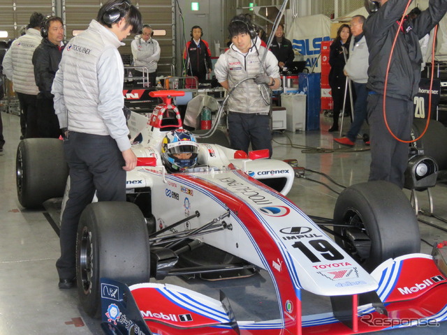 昨年12月の鈴鹿テストでの平川亮(TEAM IMPUL)。今季のカーナンバーは#20になる。