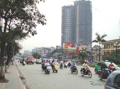 公共交通の整備が急速に進むベトナムのハノイ市。
