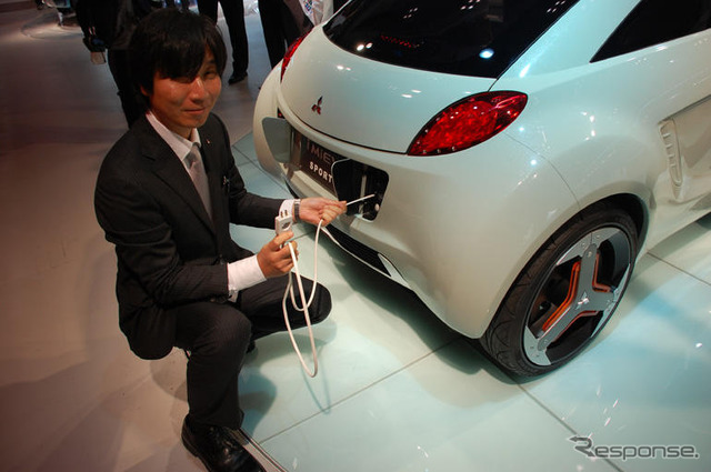 【東京モーターショー07】三菱自動車、近い将来実現できるクルマを展示
