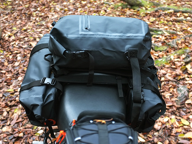 「俺は濡れても荷物は濡らさない」ターポリン素材のバイク用バッグ発売 ドッペルギャンガー