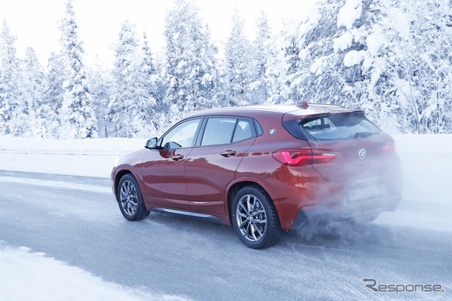 BMW X2 M235i スクープ写真