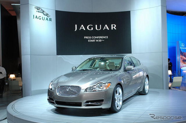 ジャガー XF 予約受付を開始