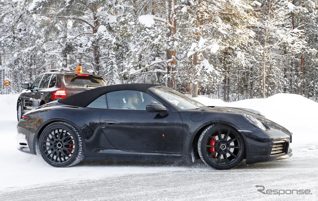 ポルシェ 911 次期型コックピット スクープ写真