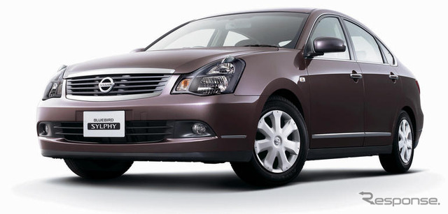 日産 ブルーバード シルフィ にクールモダンな特別仕様