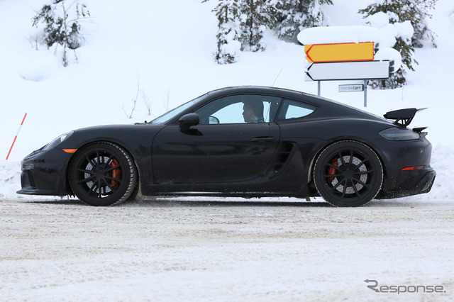 ポルシェ ケイマン GT4 スクープ写真