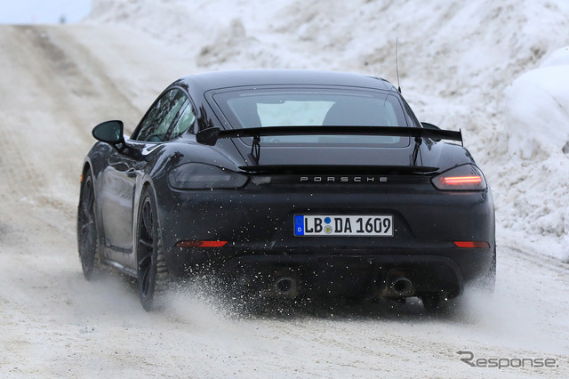 ポルシェ ケイマン GT4 スクープ写真