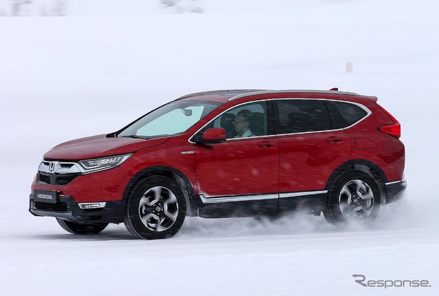 ホンダ CR-V 新型プロトタイプ（欧州仕様）