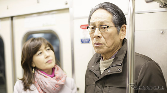 『名古屋行き最終列車2018』第9話に主演する故・大杉漣氏(向かって右)。