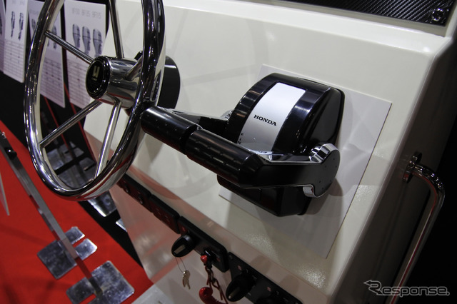 ホンダの大型船外機 BF250D