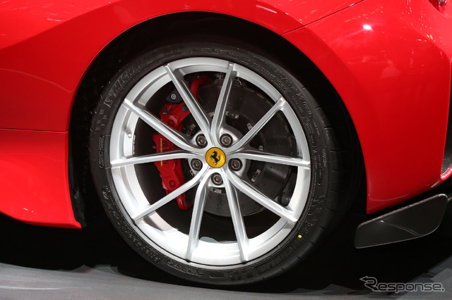 フェラーリ 488ピスタ(ジュネーブモーターショー2018)