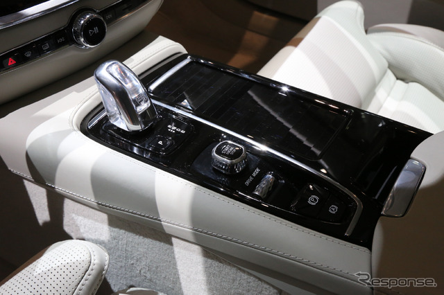 ボルボV60新型(ジュネーブモーターショー2018)