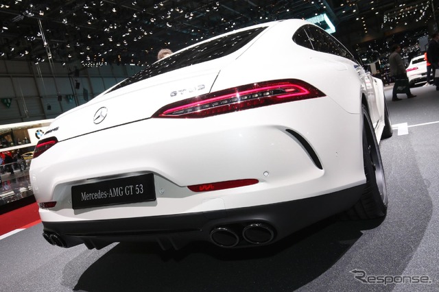 メルセデスAMG GTクーペ 53 4MATIC+(ジュネーブモーターショー2018)
