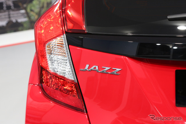 ホンダ ジャズXロード(ジュネーブモーターショー2018詳細画像)