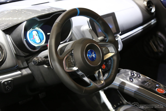 アルピーヌ A110 Legende(ジュネーブモーターショー2018)