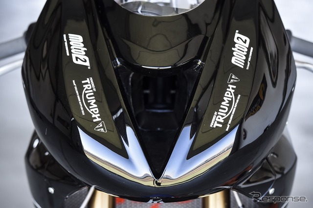Moto2プロトタイプマシンに試乗(ライダー:佐川健太郎)