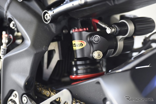 Moto2プロトタイプマシンに試乗(ライダー:佐川健太郎)