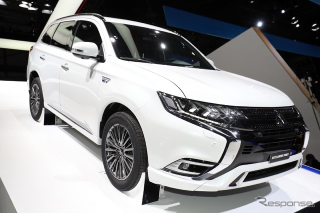 三菱 アウトランダー PHEVの2019年モデル（ジュネーブモーターショー2018）