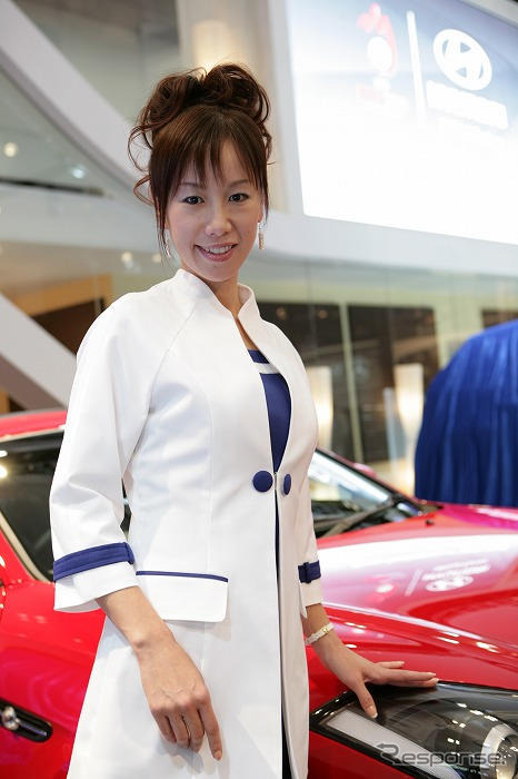 【東京モーターショー07】コンパニオン写真蔵…ヒュンダイ その2