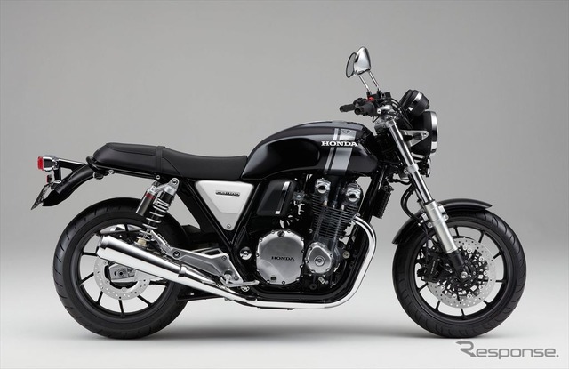 ホンダ CB1100 RS（グラファイトブラック）