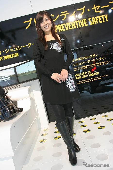 【東京モーターショー07】コンパニオン写真蔵…ボルボ その2
