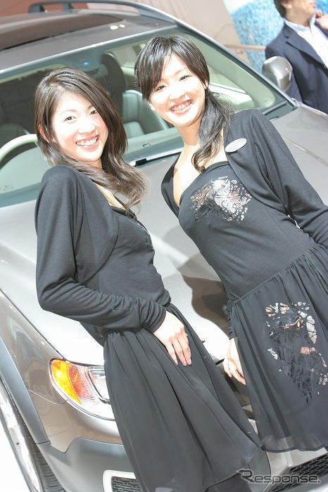 【東京モーターショー07】コンパニオン写真蔵…ボルボ その2