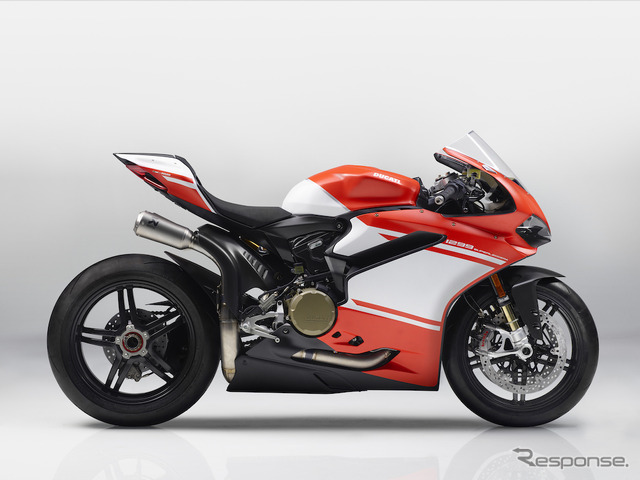 DUCATI 1299 スーパーレッジェーラ