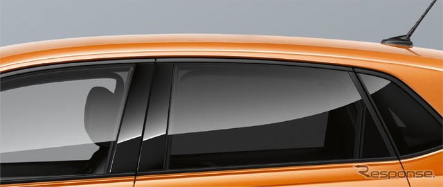 VW ポロ ダークティンテッドガラス(リヤ/リヤ左右、UVカット機能付)