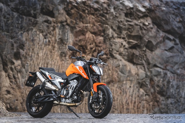 KTM 790DUKE