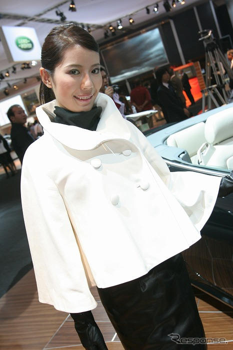 【東京モーターショー07】コンパニオン写真蔵…ジャガー その2