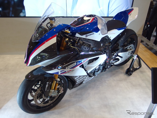 BMW HP4レース