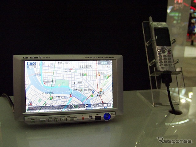 【CEATEC2001】大容量メディアはいらないぜ、そんなナビも出てくる---ASP