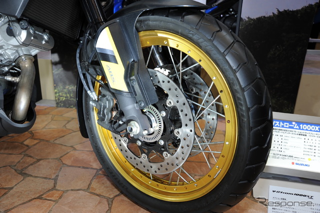 スズキVストローム1000XT ABS(東京モーターサイクルショー2018)