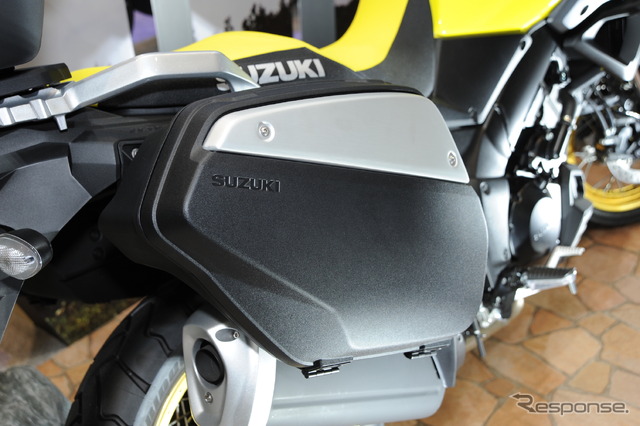 スズキVストローム1000XT ABS(東京モーターサイクルショー2018)