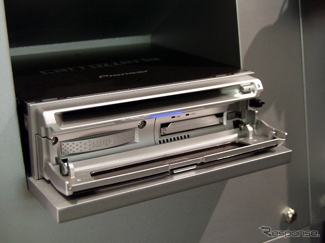 【CEATEC2001】大容量メディアはいらないぜ、そんなナビも出てくる---ASP